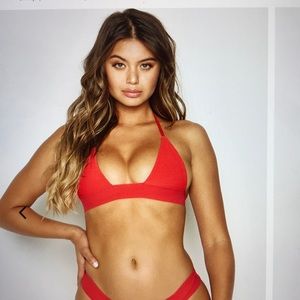 Frankies Bikinis red winnie top